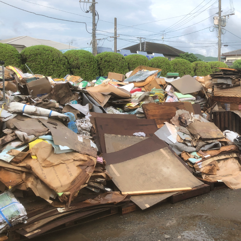 水害後の写真3 被災した資材